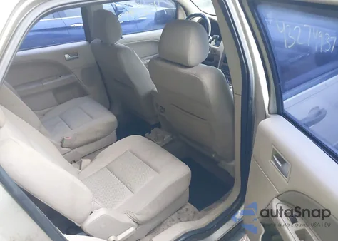 2005 Ford Freestyle Se из США, поврежденный, VIN 1FMDK04195GA55958